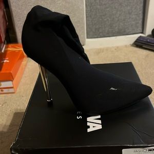 Fashion Nova High Heel boots, size 7.5